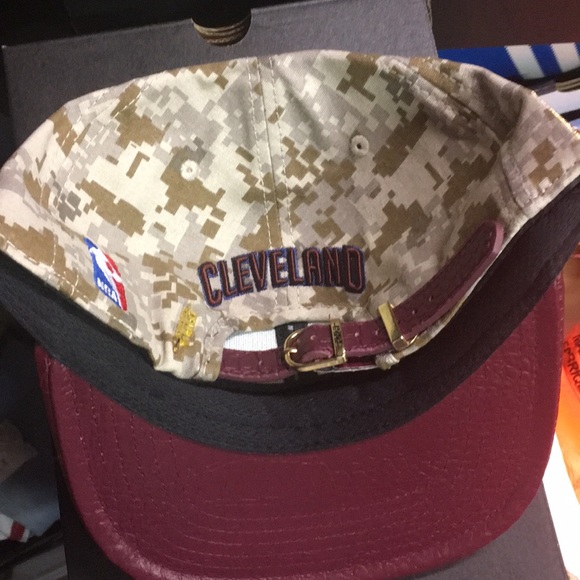 Cleveland Cavaliers camo adjustable strap back hat - Picture 4 of 4